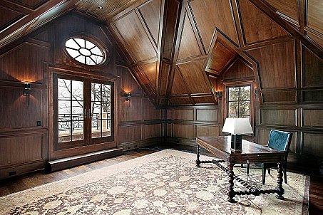 Классический ковер Saltani в кабинете