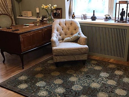 Ковер Lotus в кабинете