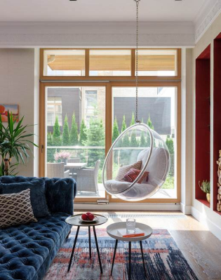 Яркий палас Urban в гостиной